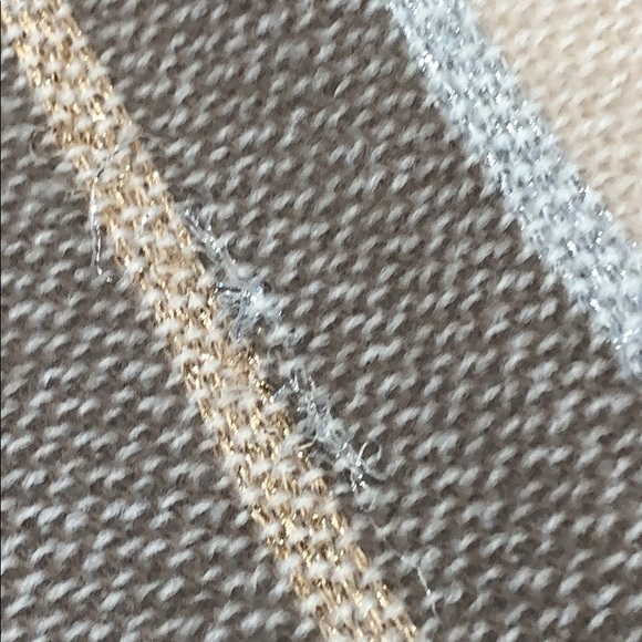 BP scarf - Picture 9 of 11